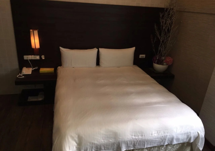 Hefong Deyang Hotspring Hotel