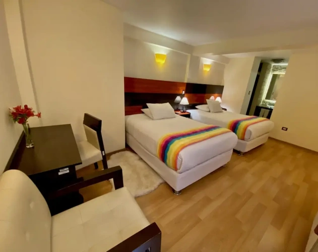 Superior Sextuple room