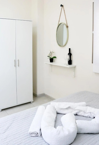 Modern and spacious apartment in downtown