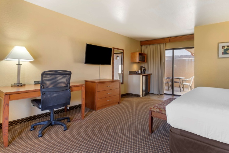 Best Western Cottonwood Inn photo 7