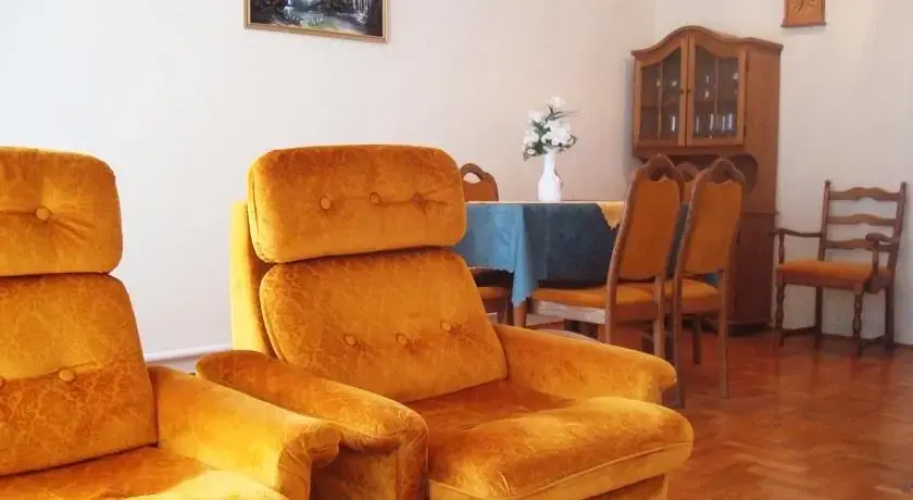 Retro Villa