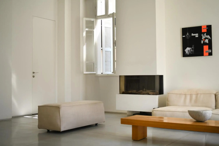 Modern and Bright 3BR apartment with 2 Balconies