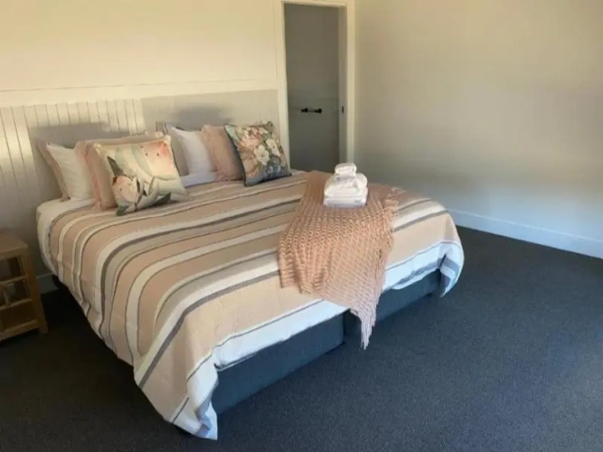 2 Bedrooms Villa