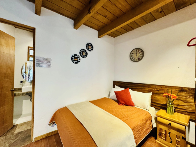 Encino House Hotel Boutique