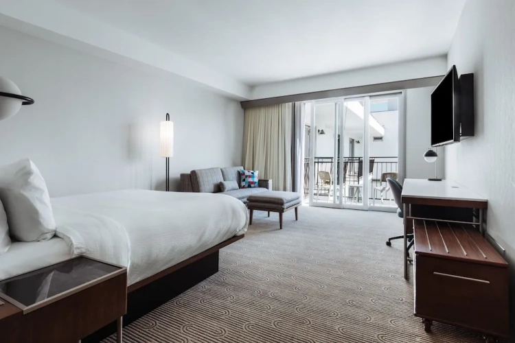 Standard Double room with balcony
