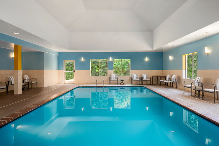 Holiday Inn Express Hotel & Suites Fredericksburg photo 19
