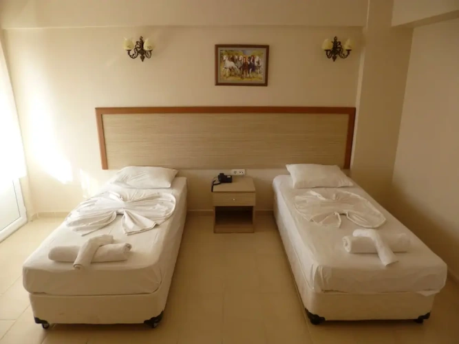 Standard Triple room with balcony