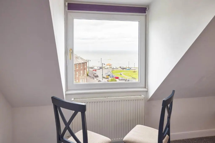 Host Stay The Whitby Pearl