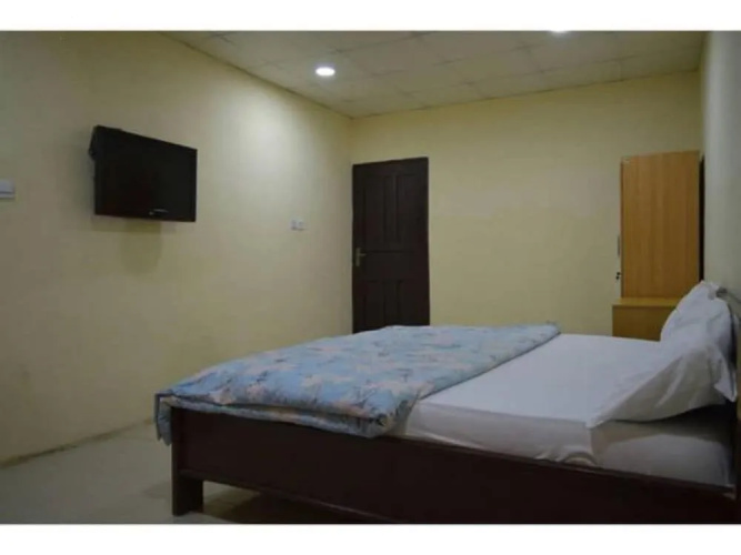 Whitebrook Suites and Bar