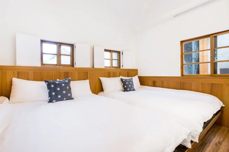 1 Bedroom Deluxe Quadruple room