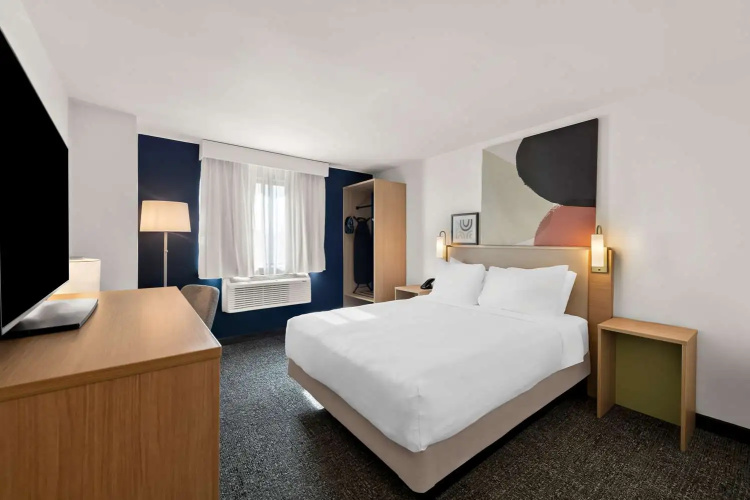 Spark by Hilton Norfolk