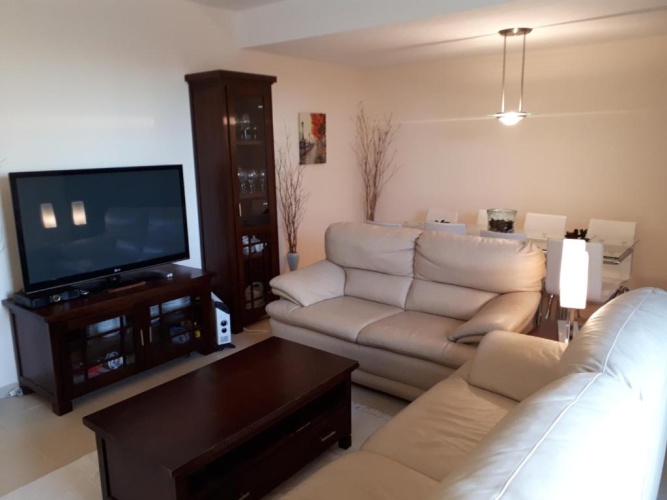 3 Bedrooms Cottage