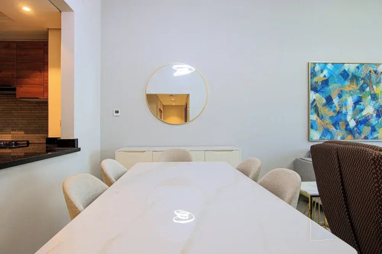 Luxurious 2BR Maids Eleganz Apt