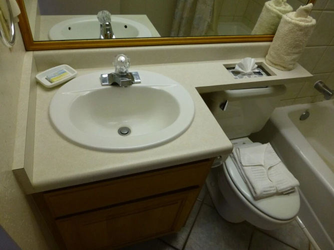 Lower Honoapiilani Condo #225 2 Bedrooms 2 Bathrooms Condo