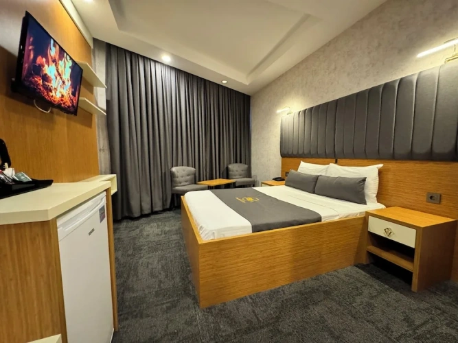 Standard Double room with city view