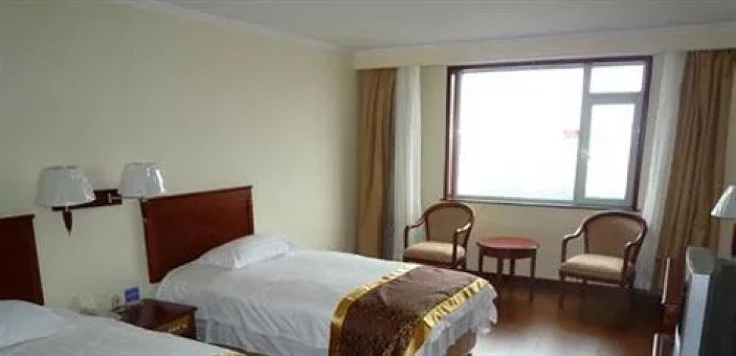 Ruiting Hotel Taidong - Qingdao