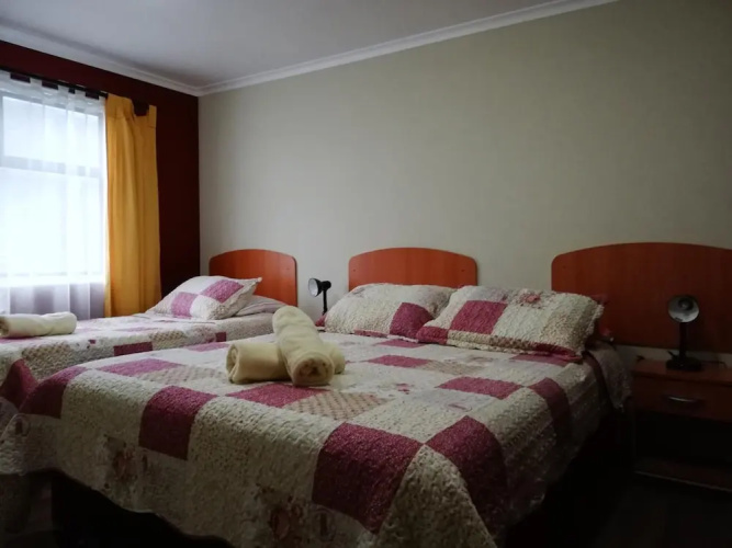 Hostal La Base