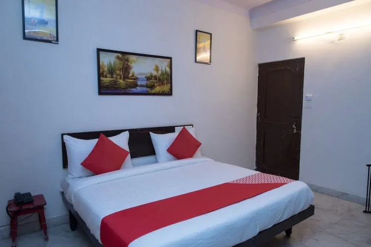 Hotel Kalika Palace