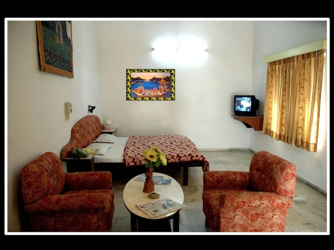 Hotel Saheli Palace