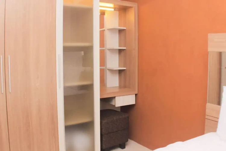 2 Bedrooms Apartment