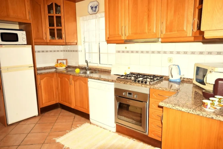3 Bedrooms Villa