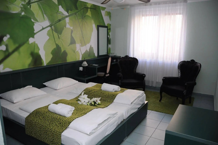 Green Hotel Budapest