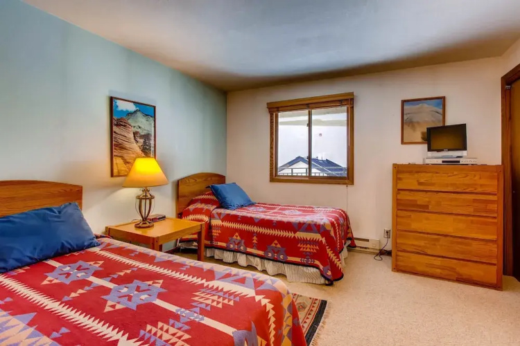 Large 2 Br With Open Floorplan 2 Bedroom Condo - No Cleaning Fee! by RedAwning