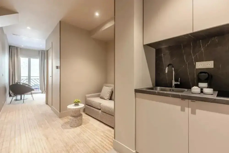 Suites FL by Sweett