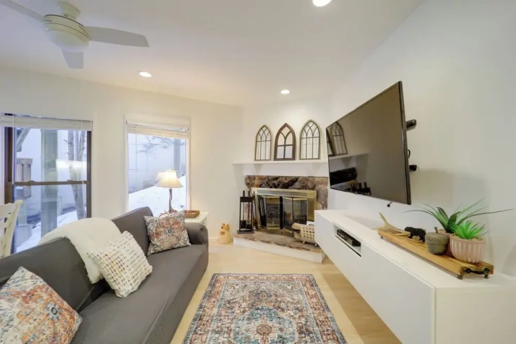 1 Bedroom Apartment