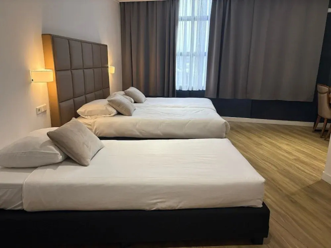 Ma Airport Hotel