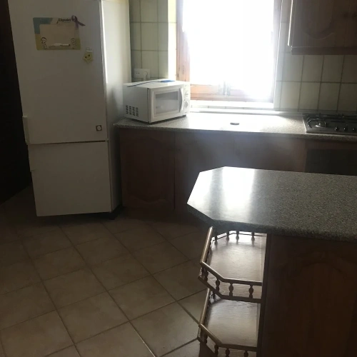 4 Bedrooms Cottage
