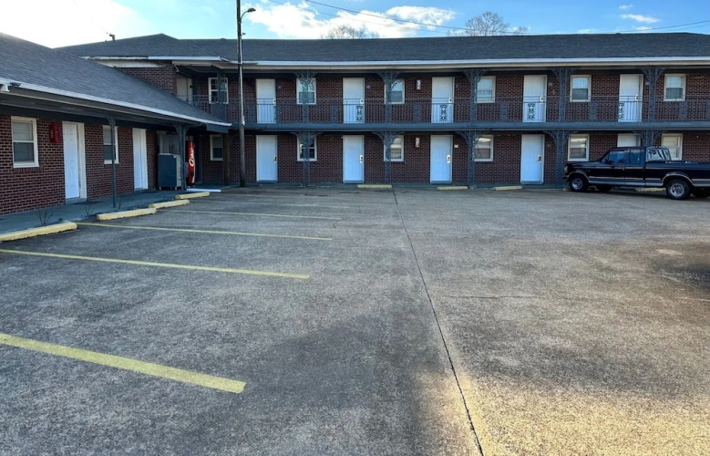Regency Inn