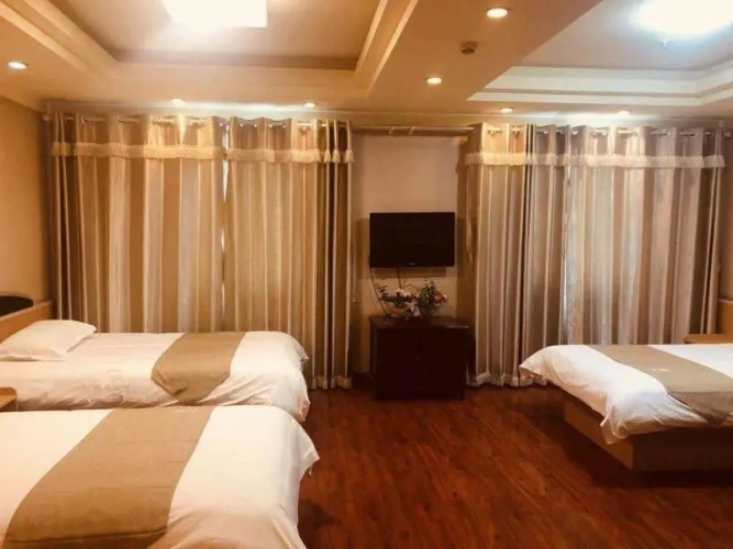 Superior Triple room