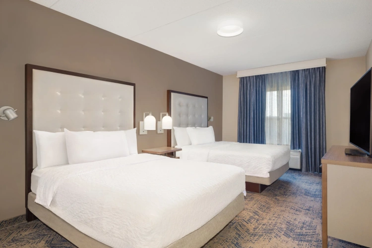 2 Bedrooms Suite