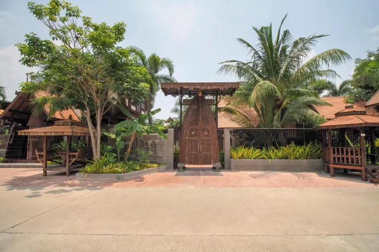 Suankaew Art Cottage