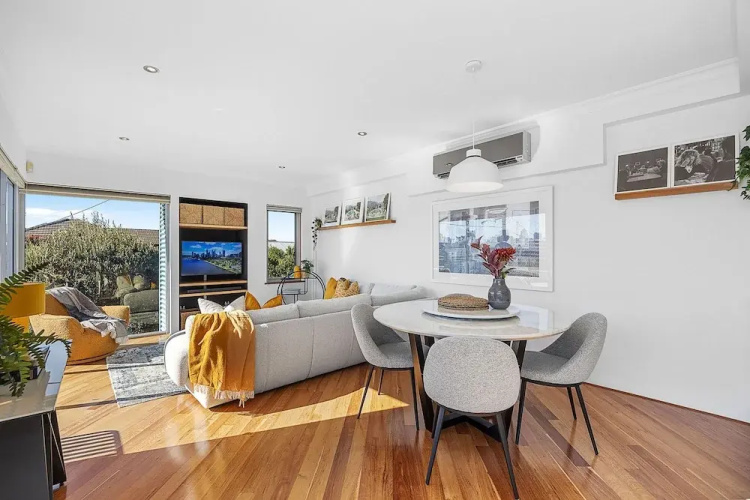 Designer Luxury 3brd - Epic Views - South Perth