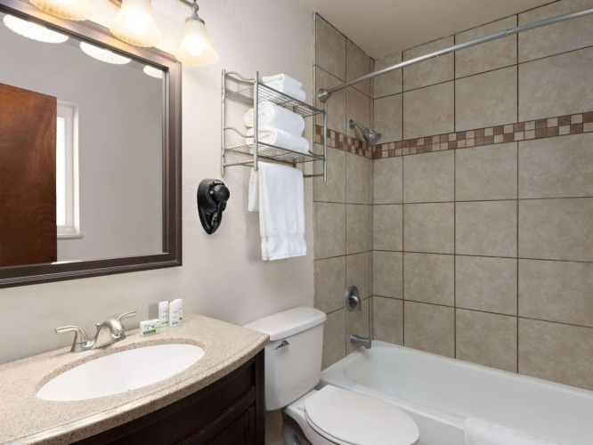 SpringHill Suites Orlando Lake Buena Vista in the Marriott Village photo 10