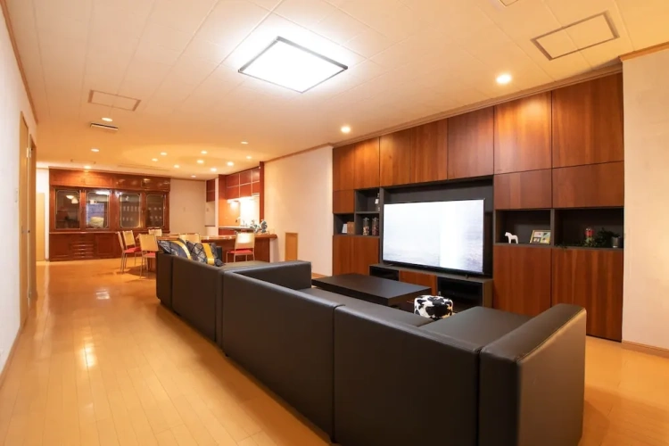 Standard Family room