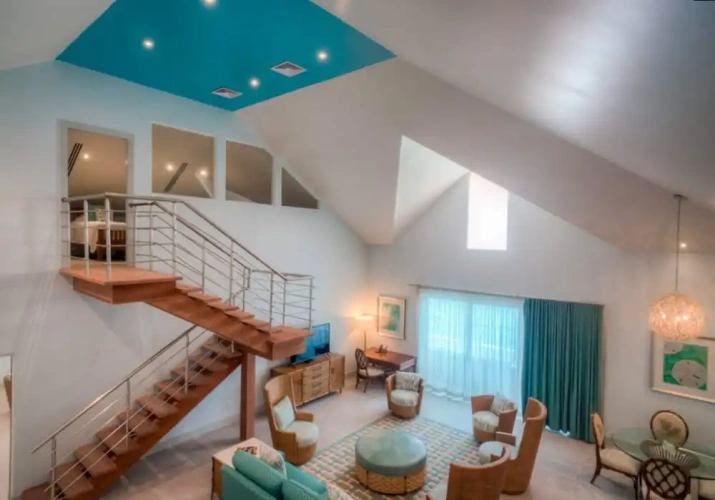 Deluxe Penthouse room with balcony and with ocean view