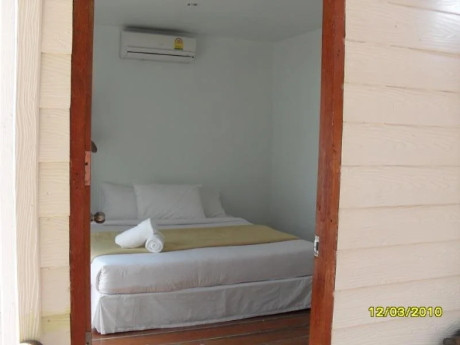 Koh Wai Beach Resort