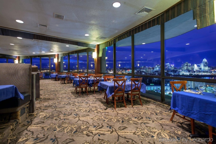 Radisson Cincinnati Riverfront photo 27