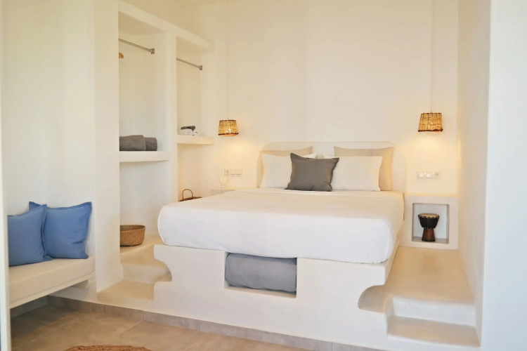 Thea Boutique Suites
