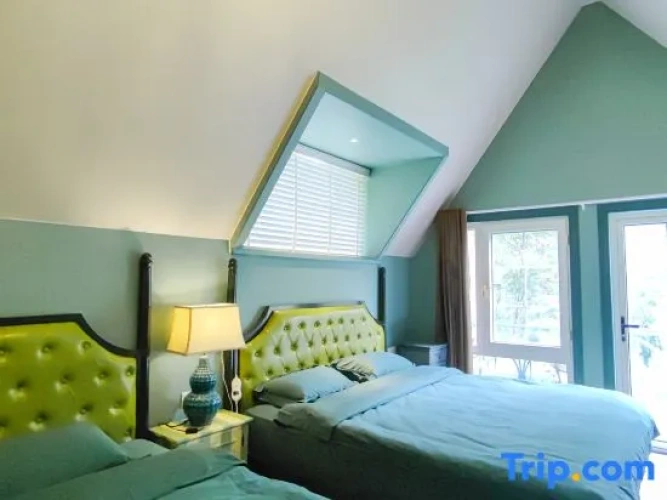 2 Bedrooms Villa