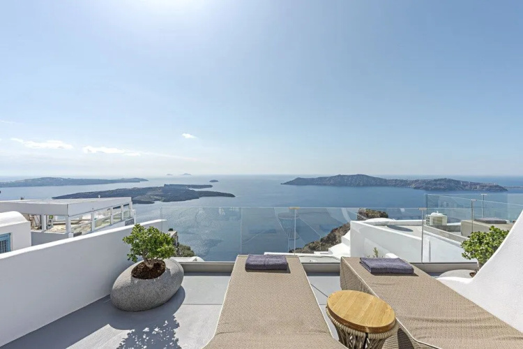 Kaleidoscope Imerovigli Suites