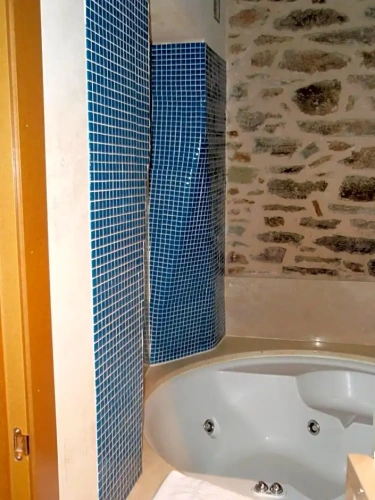 Standard Triple room with view