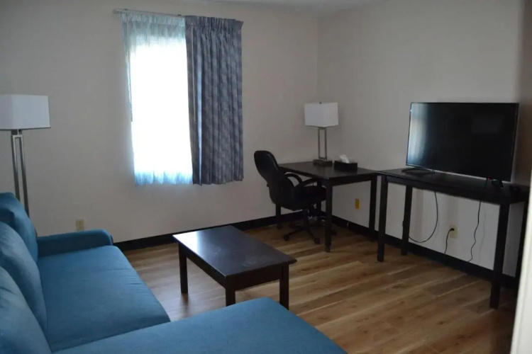 Best Western Coach House Inn