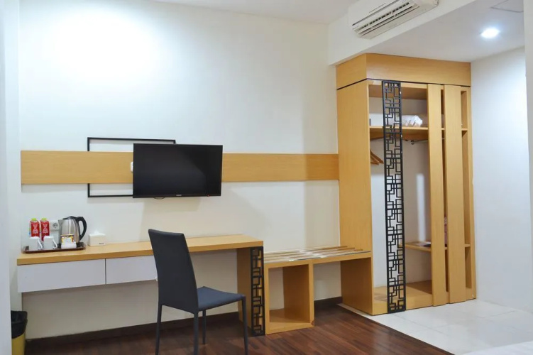 ZEN Rooms Basic Kedung Sari Wonorejo
