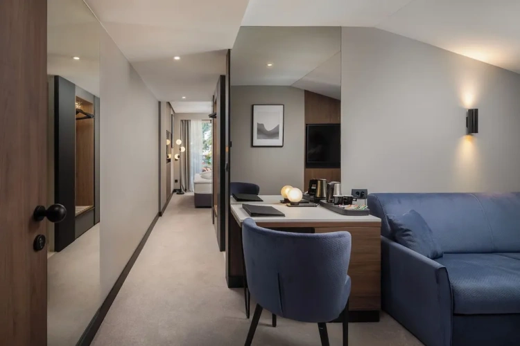 Suite