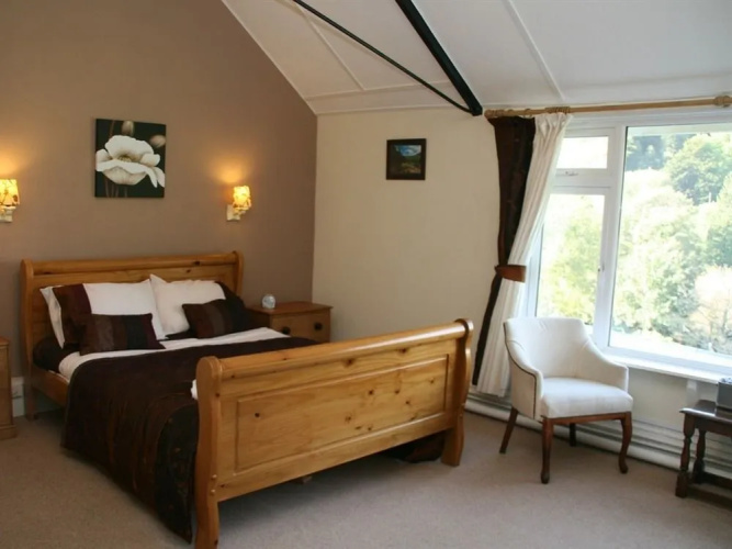 The Royal Lodge