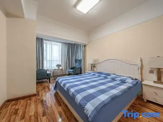 Business Triple Suite